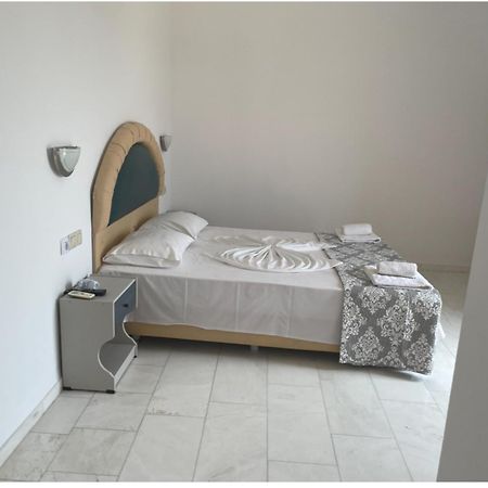 Hotel Kourkoumelata Argostoli  Eksteriør bilde