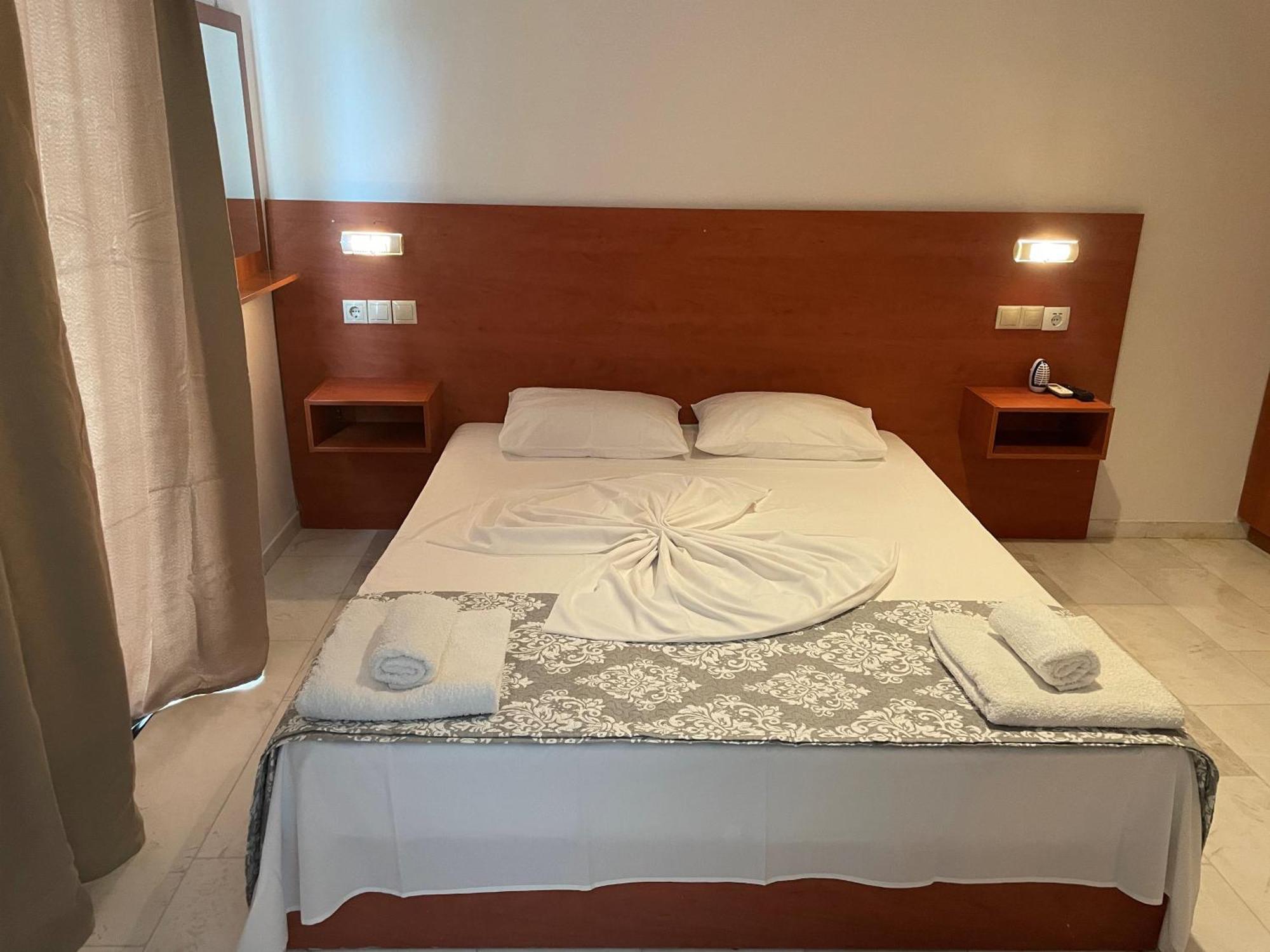 Hotel Kourkoumelata Argostoli  Eksteriør bilde